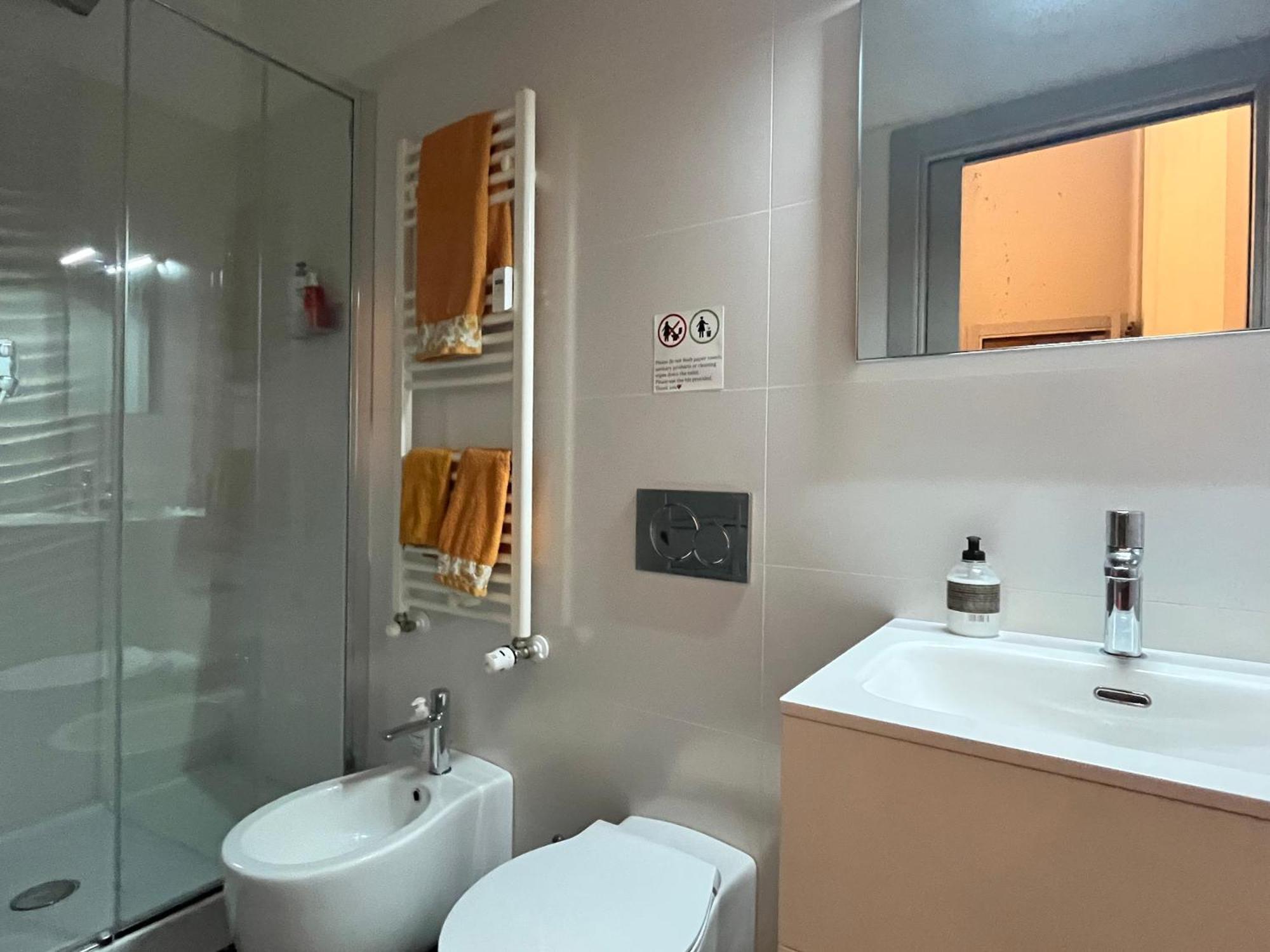 Bellissima Camera Con Bagno Privato Citylife - Sempione Milán Exterior foto